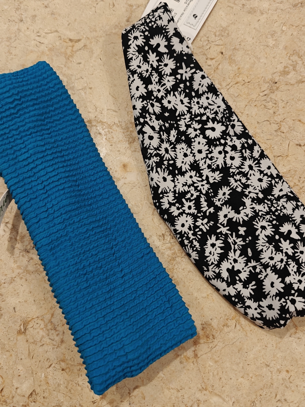 lululemon & aerie Blue and Black & White Floral Headbands